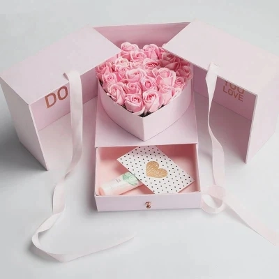 Изготовленная на заказ роскошная подарочная цветочная коробка из жесткого картона с розовыми розами и круглыми трубками